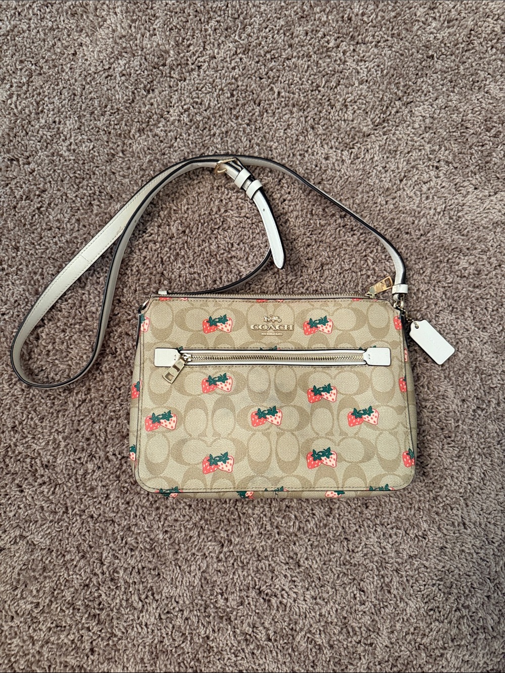 Coach Crossbody File Bag Signature Pattern w/Strawberries